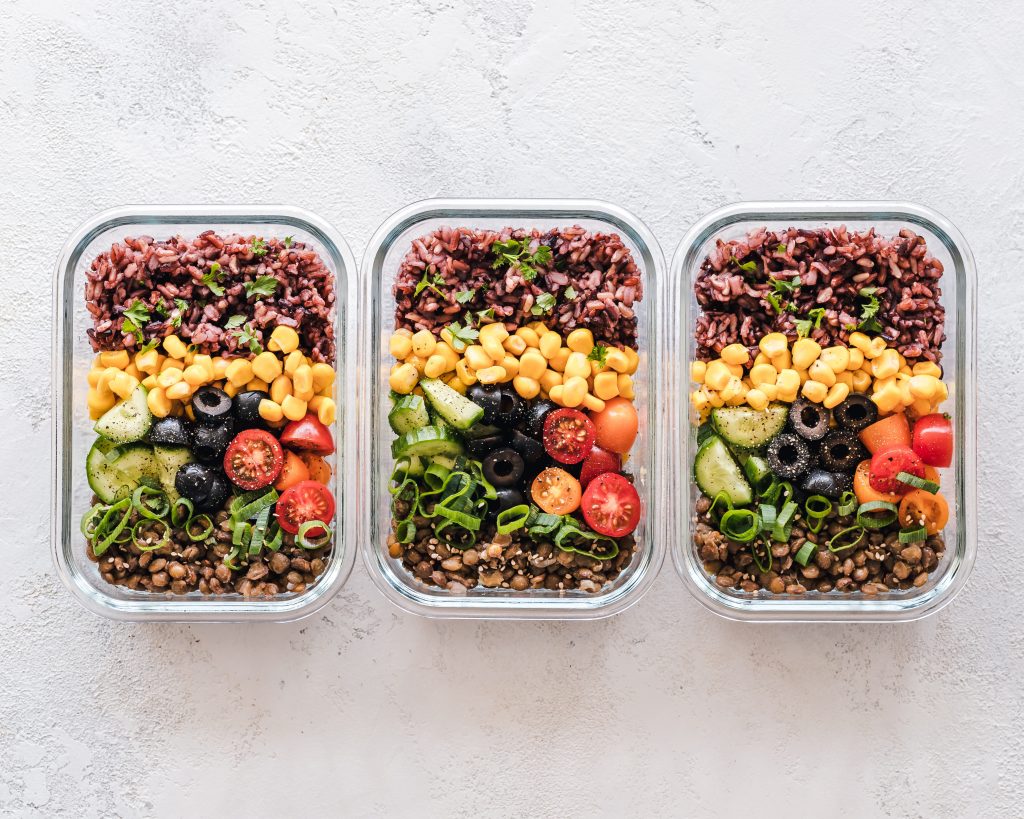 Des plats de meal prep